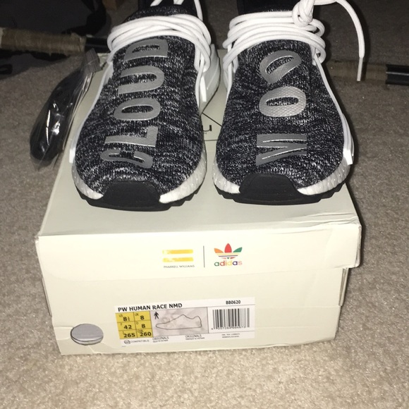 adidas nmd human race oreo